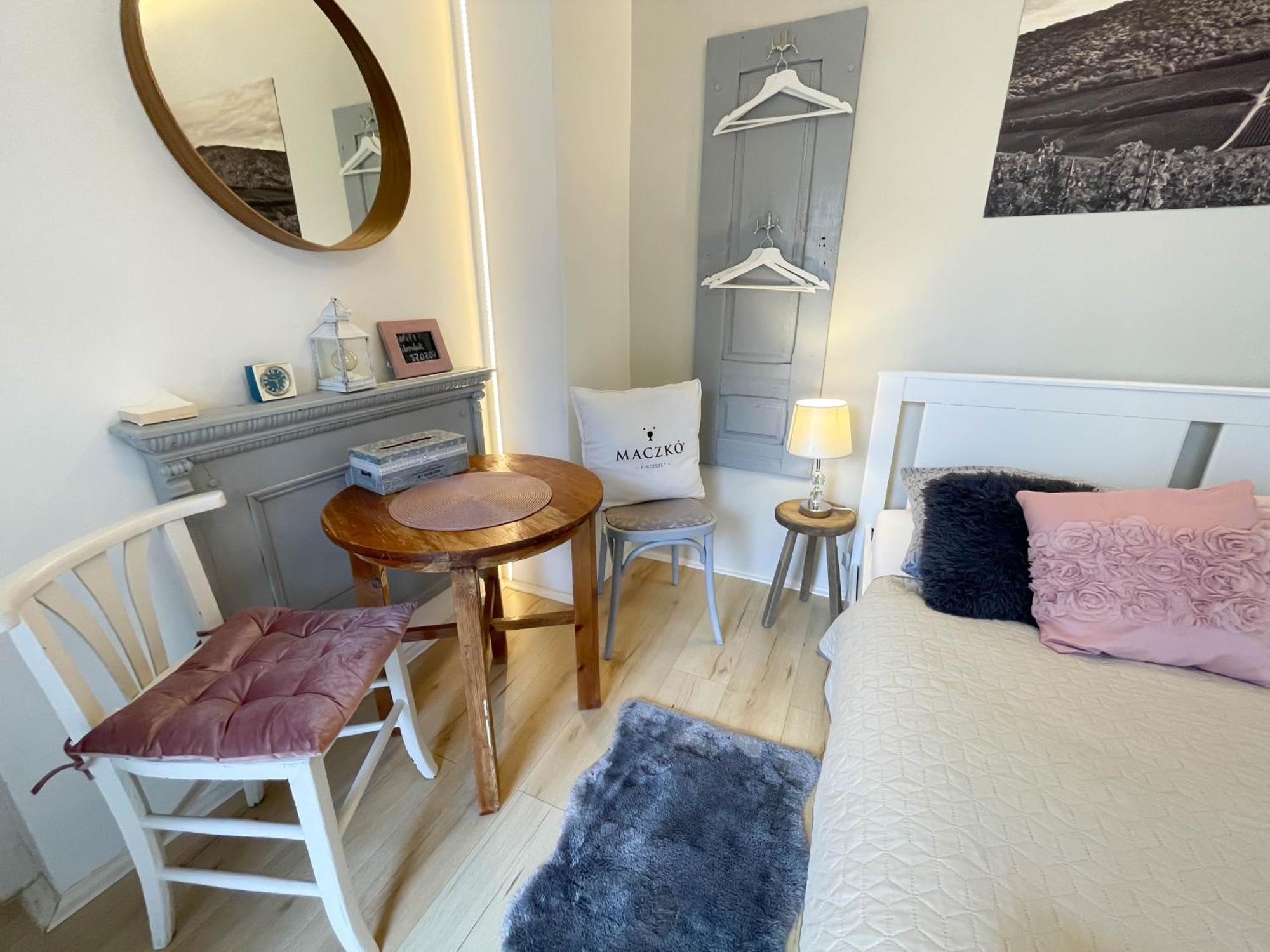 Biborlak Apartment Villany Bagian luar foto